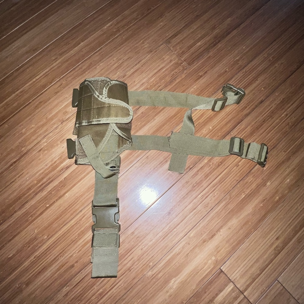 T3 Multi-Modular Universal Holster in a camel tan color